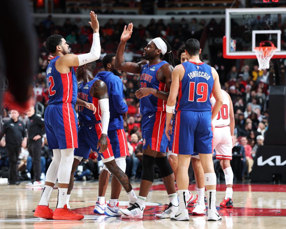 背后可见其 背后可见其