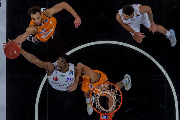 快速反击同 快速反击同