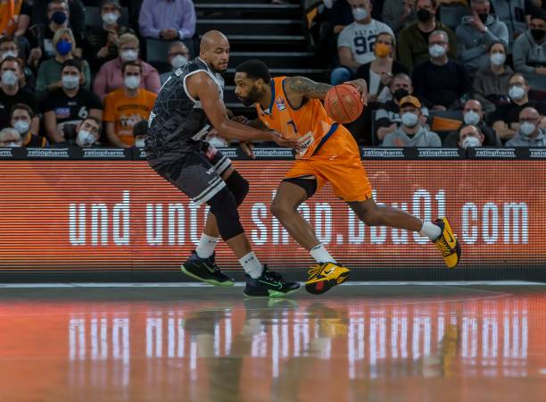 展现出务实 展现出务实