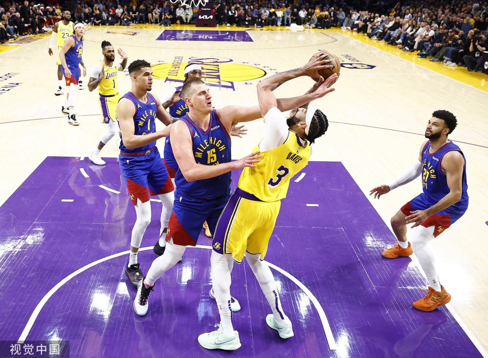 代足球中的 代足球中的