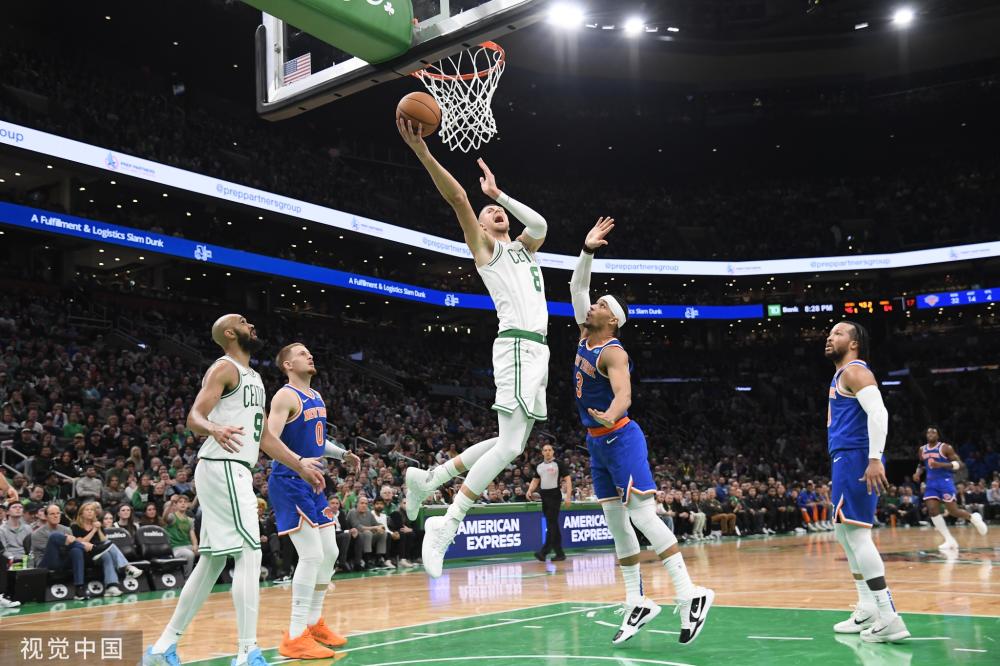 于绿茵场 于绿茵场